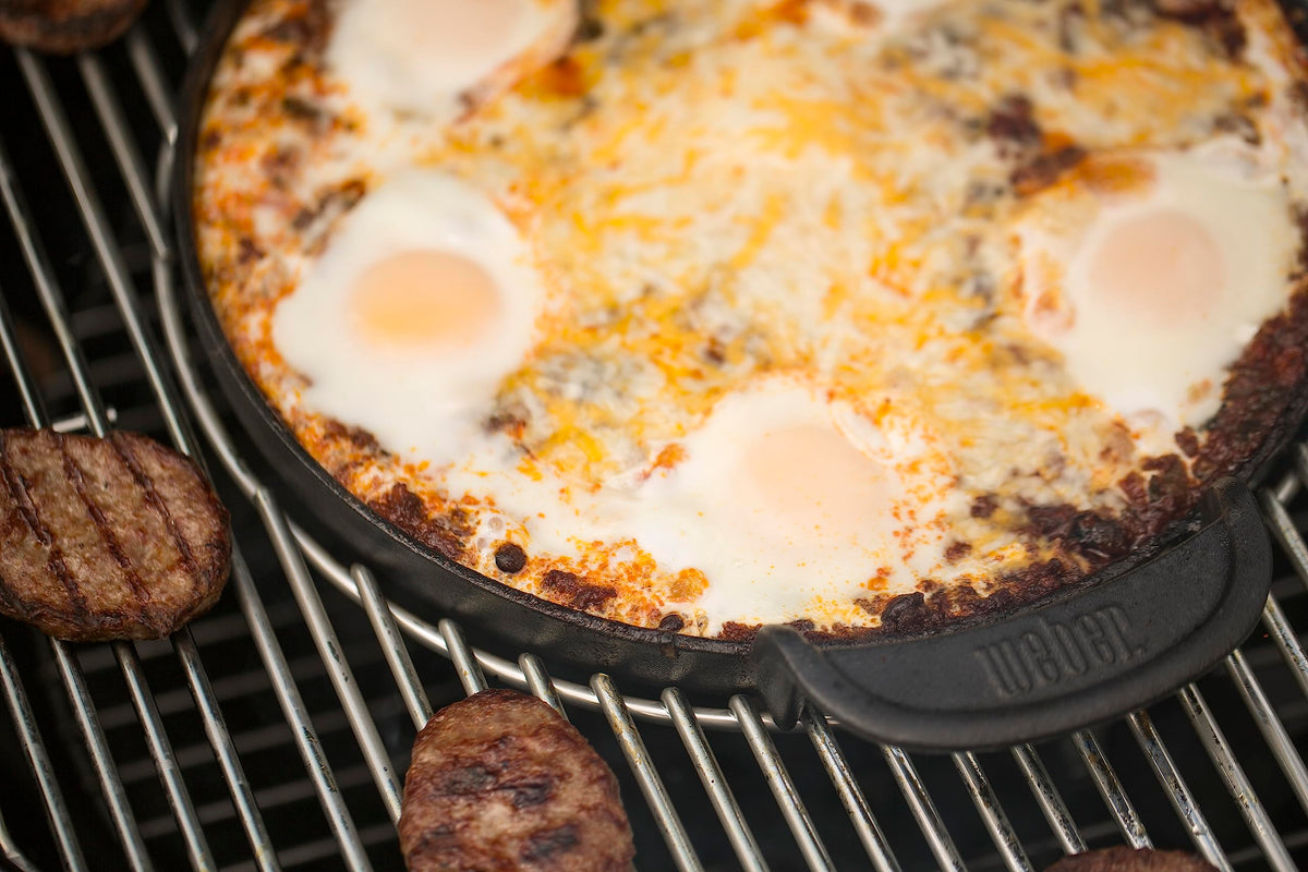 Weber Gourmet BBQ Griddle quick-clean surface reduces post-cook cleanup time.