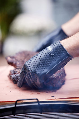 Weber silicone grilling gloves FDA compliant and food grade for grilling sessions
