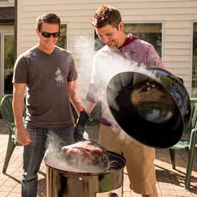 Weber Smokey Mountain heat-resistant nylon handle stays cool to touch.