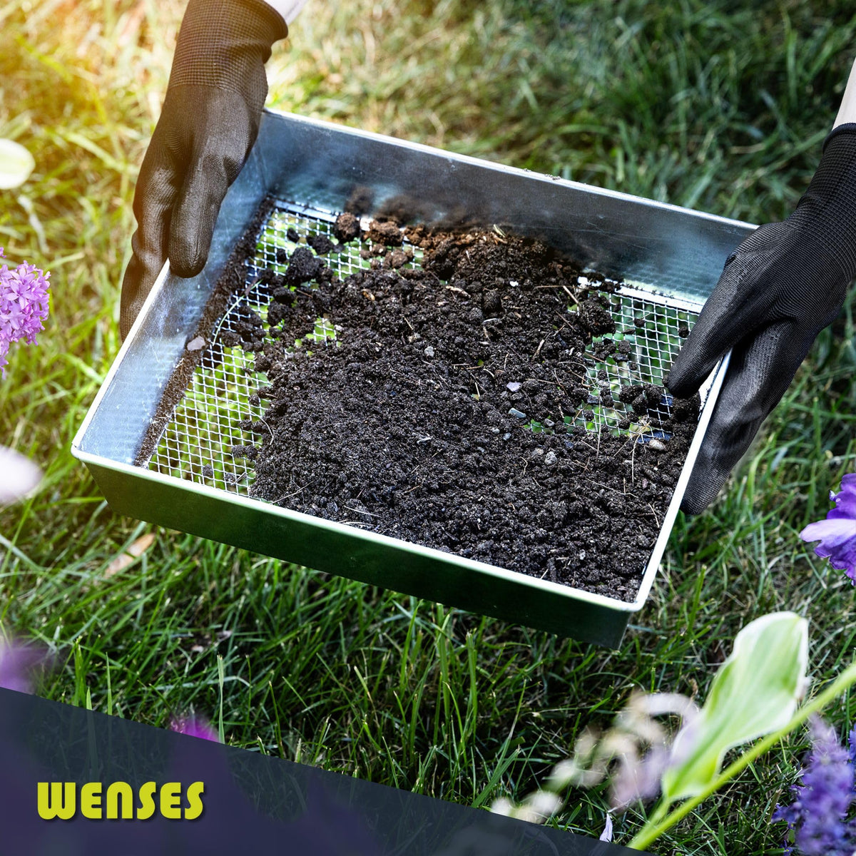 Wenses Soil Sifter in action for dirt and fine particle separation.