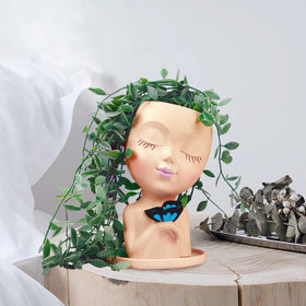 WEWEOW outdoor garden decor that blends charm with practicality.