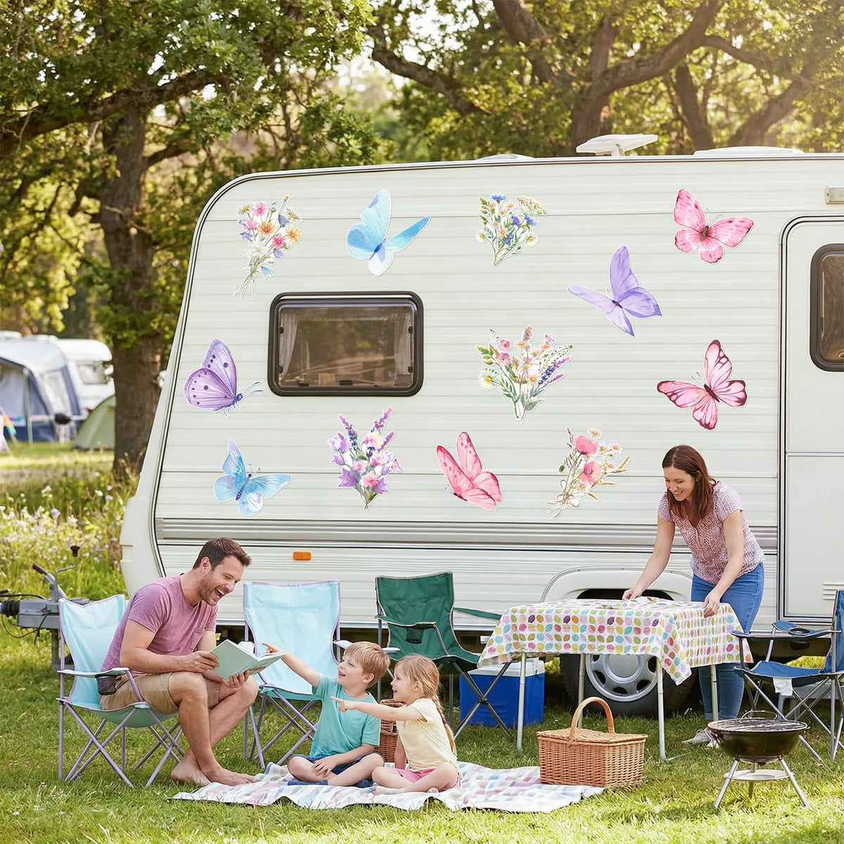 Whaline car window magnets provide playful seasonal styling.