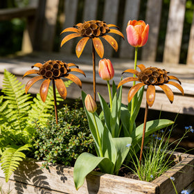 WHBIMGOOO unique handmade metal flowers brighten borders and pathways