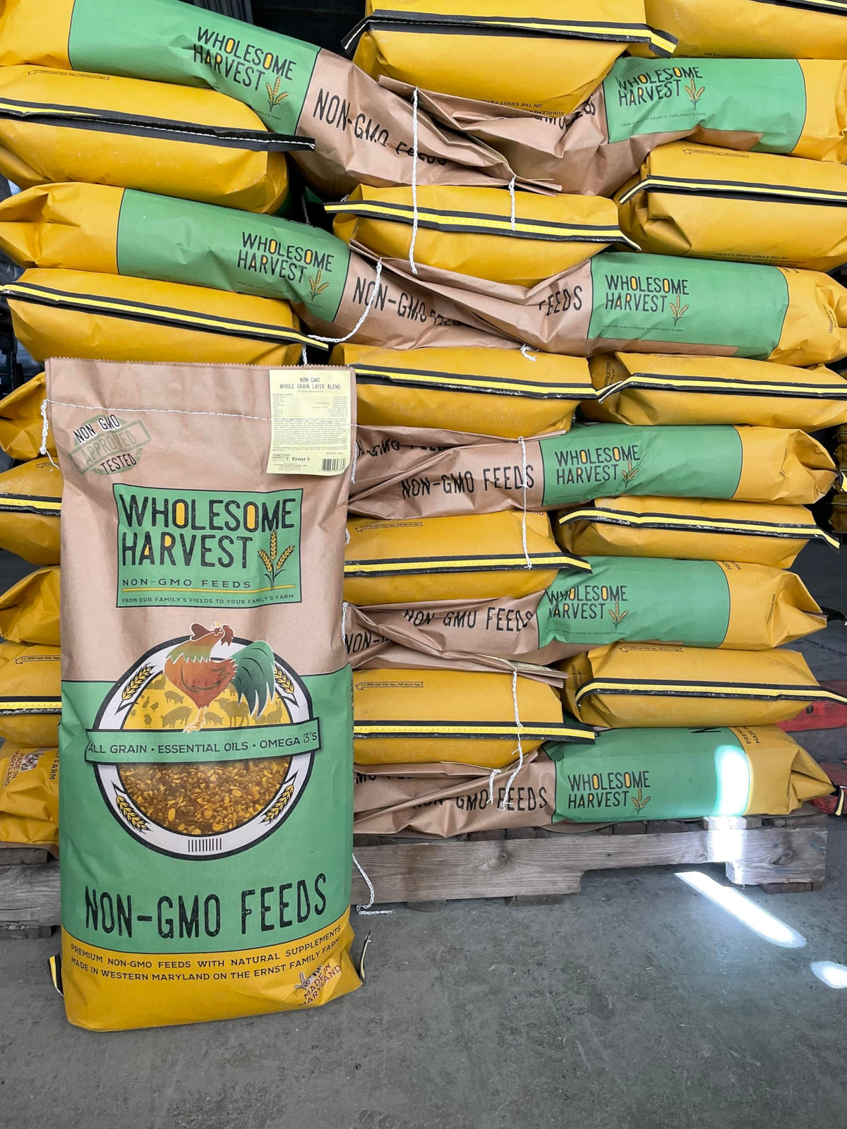 Wholesome Harvest omega-3 kelp pig feed closeup for shiny coats.