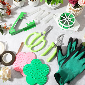 WILLBOND floral tapes demonstrate flexible binding for bouquets and corsages.