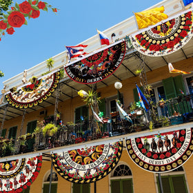 Windkream Horse Racing Theme banner creates lively racetrack vibes outdoors.
