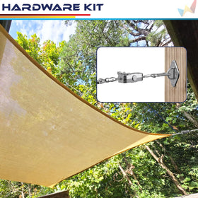 Windscreen4less snap hooks enable quick attachment to cables and sails.