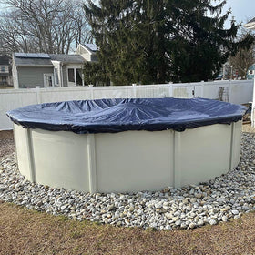 Debris-blocking design of Winter Block keeps pool cleaner in winter
