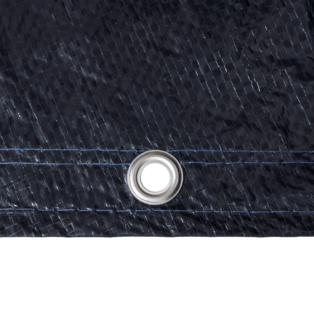 Winter Block fits 30-foot round pools with reliable coverage