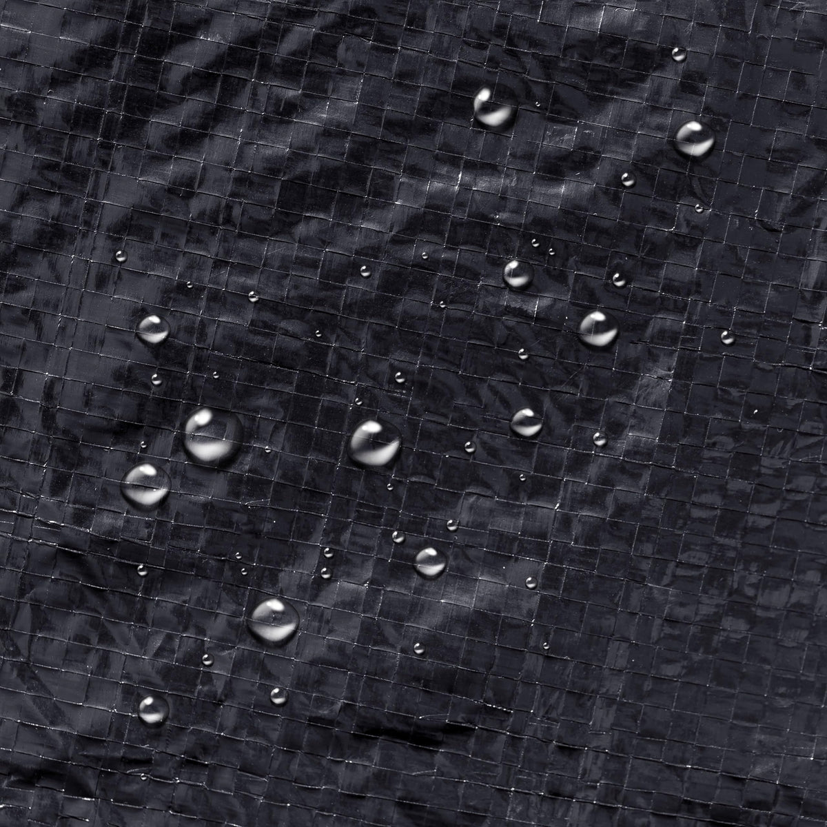 3-foot overlap design on Winter Block for a secure fit