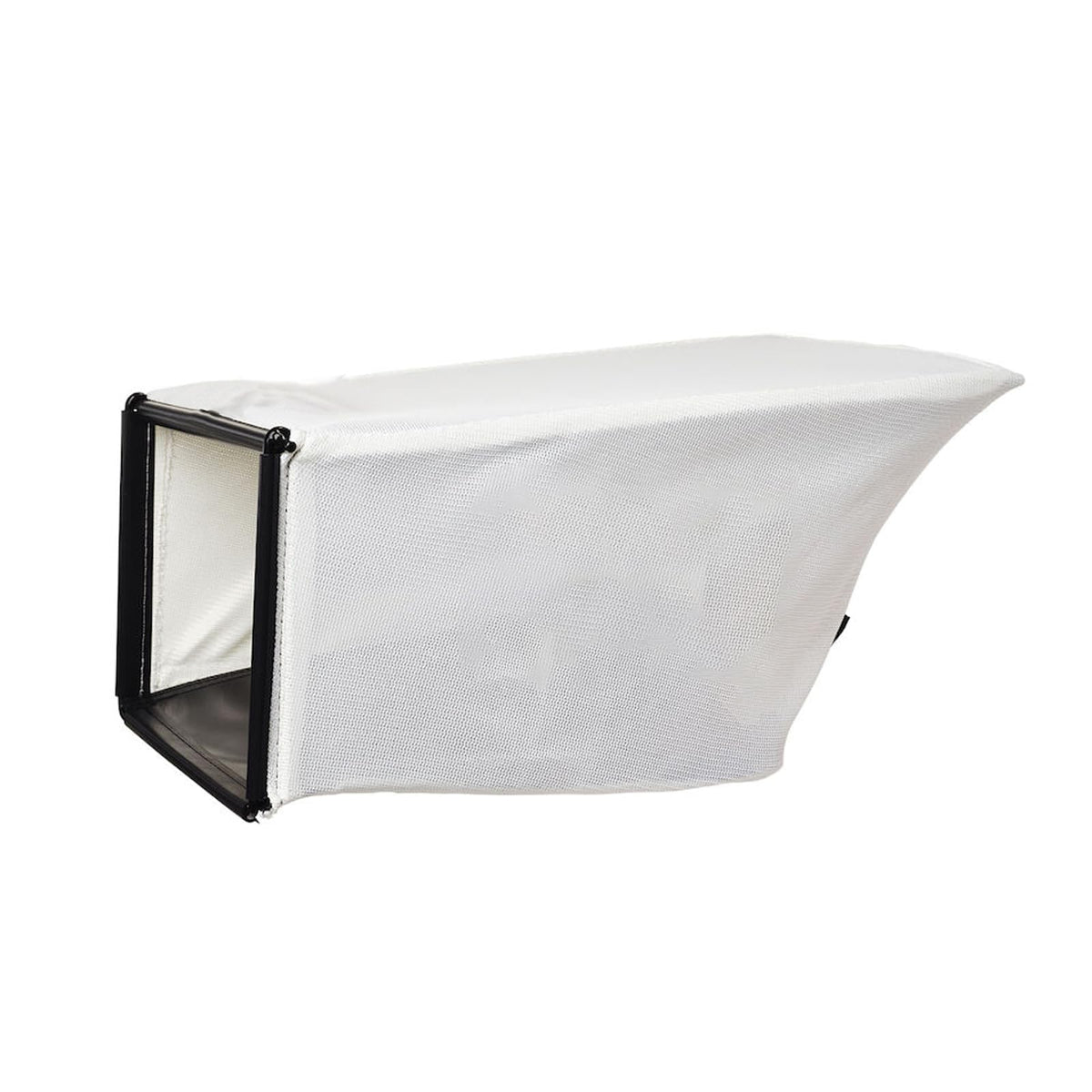 Wmmeting grass bag for 22in Recycler, front view, optimized airflow