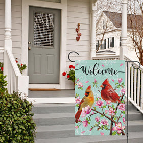 Wodison floral spring yard flag shows durable stitching for weather resilience.