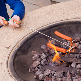 Wolf'em safe roasting fork design protects hands while roasting