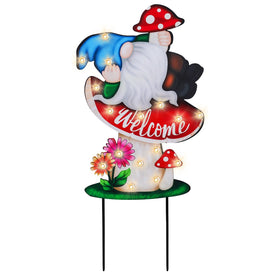 Wonder Garden gift-worthy gnome stake for gardeners and collectors.