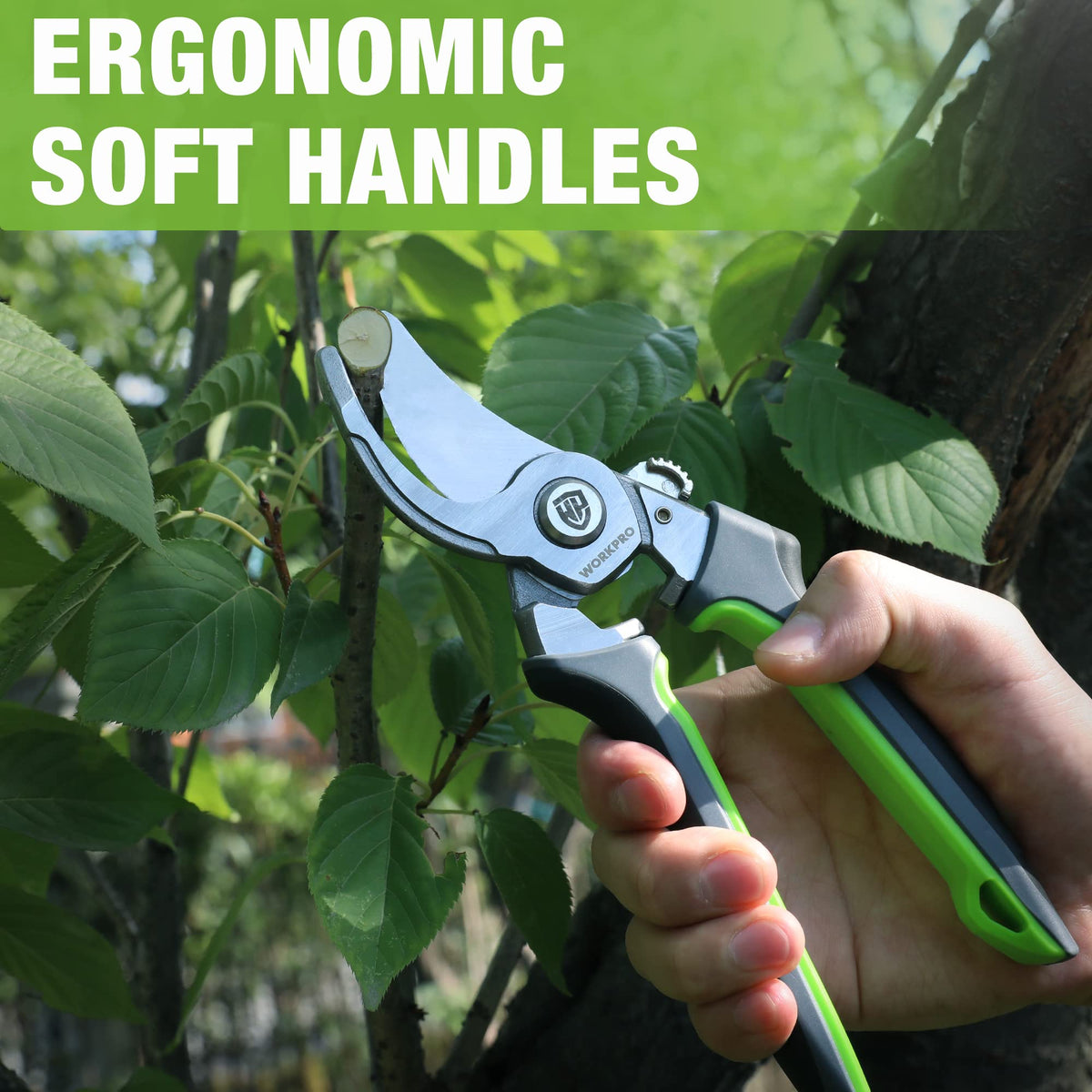 WorkPRO durable CRV blade design with robust construction for regular pruning.