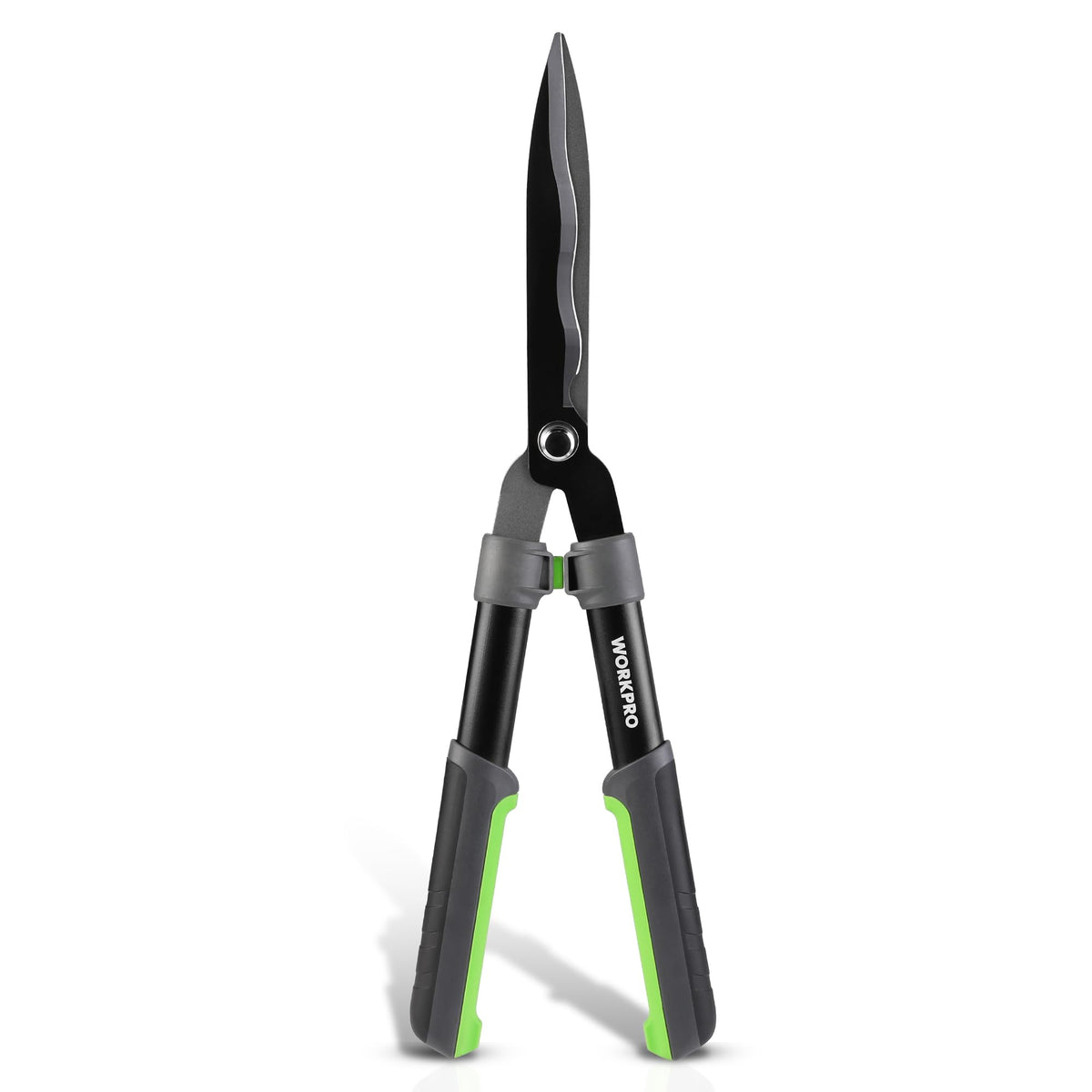 WORKPRO garden tool helps maintain borders and shrubs with ease
