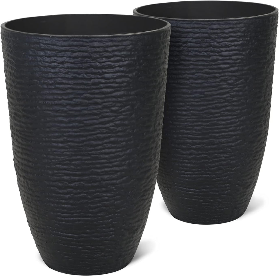 Worth Garden round planter with 14-inch diameter and 9-gallon capacity for outdoor plants.
