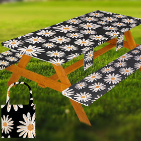 Wrakus fitted picnic table cover table protects a standard 6 ft table outdoors, keeping surfaces clean.