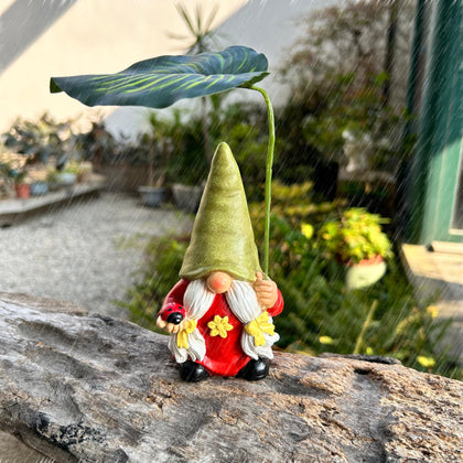 WSHMZYHOME garden gnome statue with leaf umbrella for outdoor charm