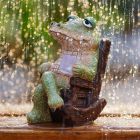 WSHMZYHOME decorative crocodile statue adds whimsy to patios and lawns.