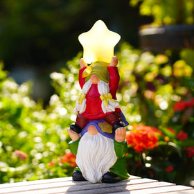 WSHMZYHOME outdoor gnome with solar lights enhances yard or patio scenes