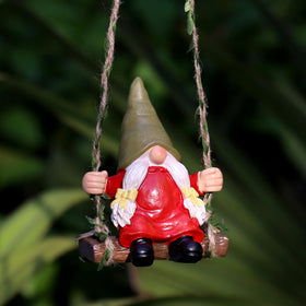 WSHMZYHOME weather-resistant gnome statue withstands outdoor seasons.