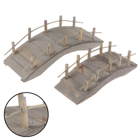 WWahuayuan hand-painted wooden bridge adds rustic detail to outdoor planters.