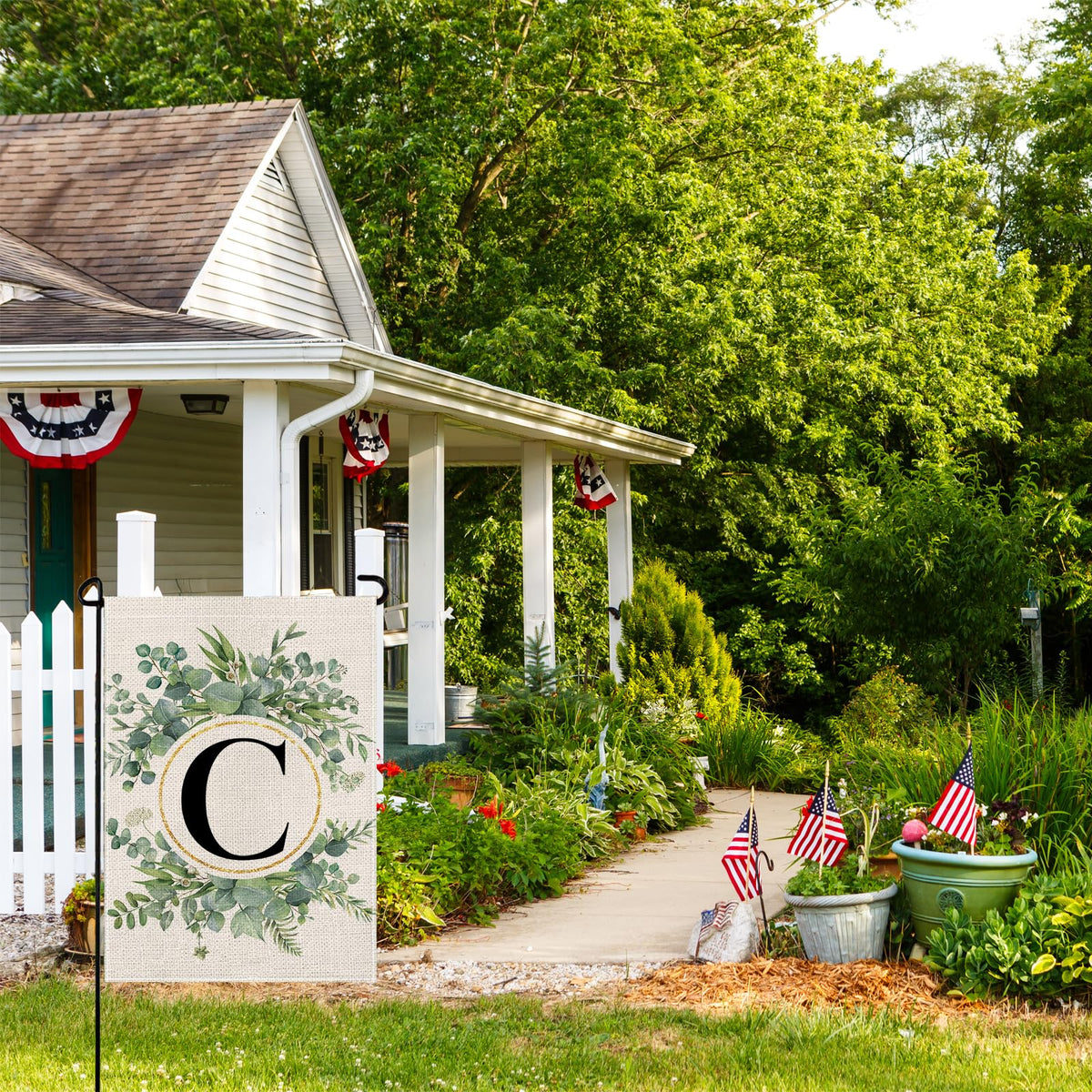 Wyooxoo burlap-look finish flag bringing rustic charm and durable color outdoors.