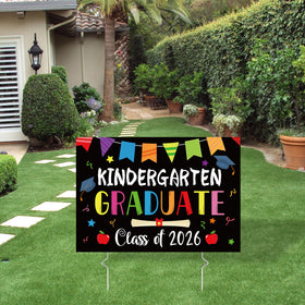 X1zuue Kindergarten Grad Yard Sign cap-and-balloons design celebrates graduation vibes