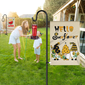XDW-GIFTS weatherproof outdoor flag holder blends with garden decor