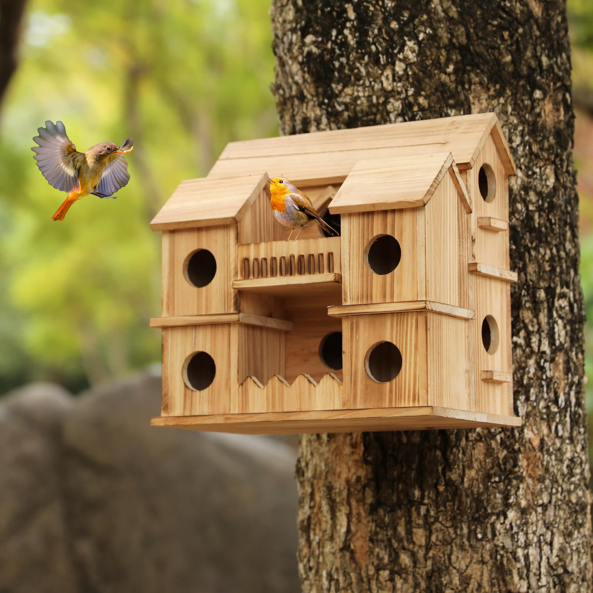 XDYGHH 10-hole outdoor bird house hanging in a garden inviting small birds