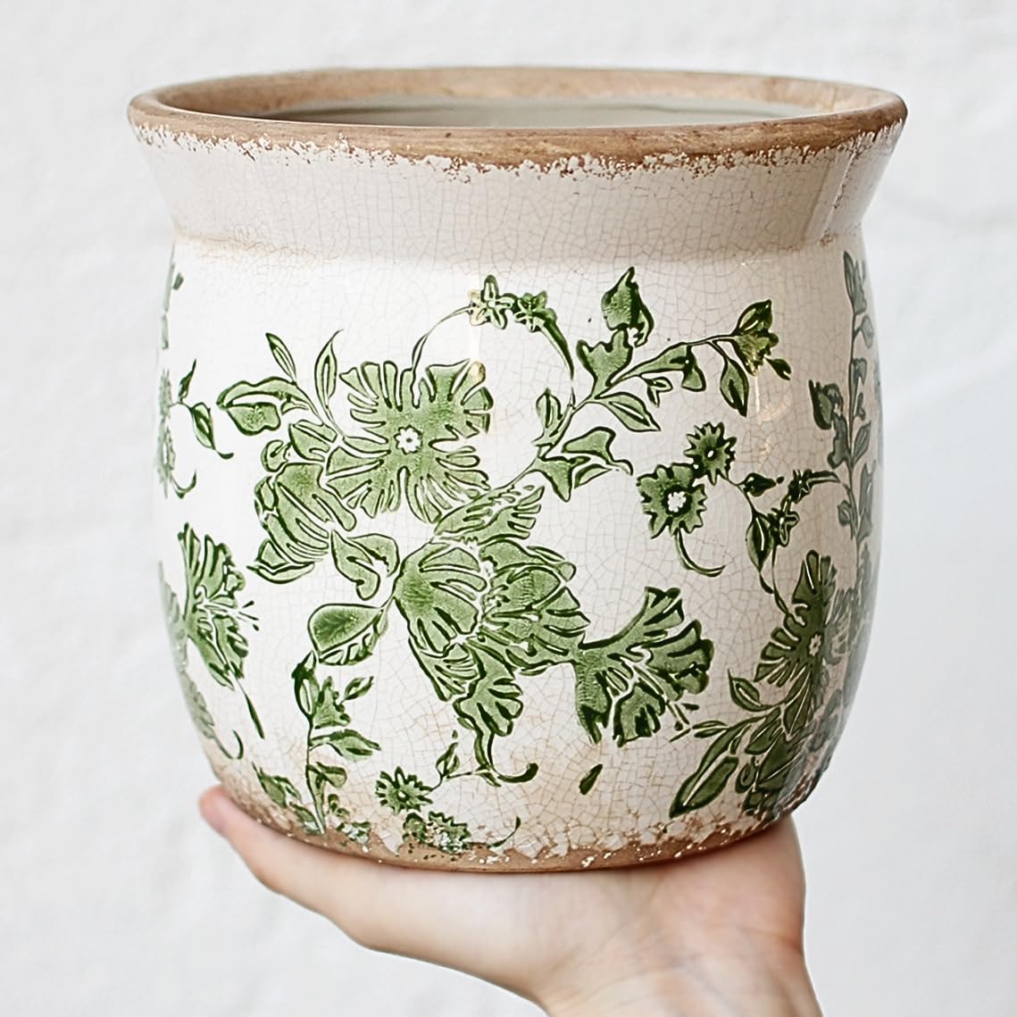Xiaan Jiaju gift-ready decor pot for home gardens.