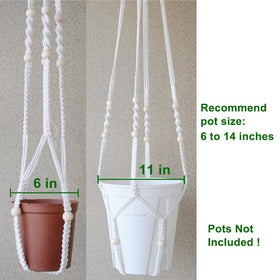 Fits pots 6 to 14 inches in diameter for versatile planter options