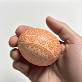 XINFEIBEI wooden eggs for Easter décor and classroom-inspired farming fun.