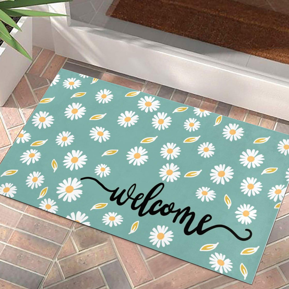 Xinglunla summer doormat with daisy motif welcoming guests at the front door.