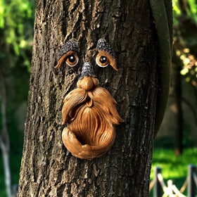 XIOQINE playful tree faces decor adds whimsy to outdoor spaces