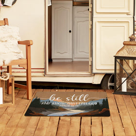 XLDLIOO polypropylene mat with rubber backing stays put and dries quickly.