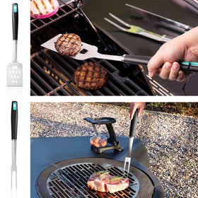 XSSIVE grill tongs enabling safe, controlled flips