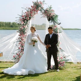 YAHKBTEN garden arch with integrated hooks for hanging baskets and lights
