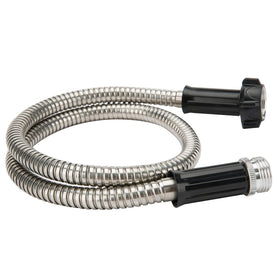 Yanwoo reinforced hose joint enables quick, secure connections during watering tasks.
