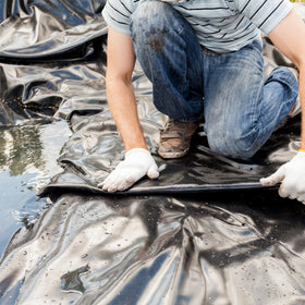 Yarlung lightweight liner is easy to cut and install for quick setup.