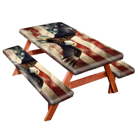 YEYE JUICE park picnic table cover for a 6ft table keeps spills at bay.