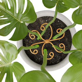 Yeomant makes a thoughtful gift for gardening enthusiasts and plant lovers