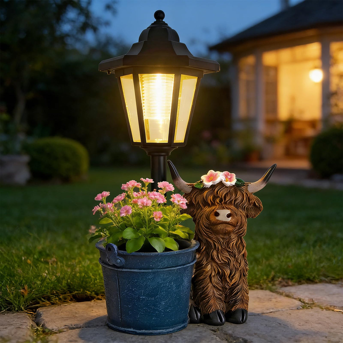 YEPOTUE Solar Highland Cow statue with flowerpot and lantern for charming outdoor decor