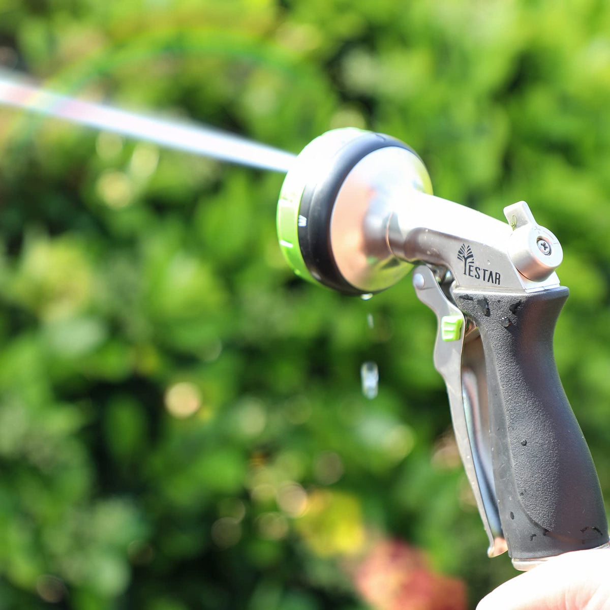 YESTAR nozzle ready for outdoor watering, car wash, and cleaning tasks