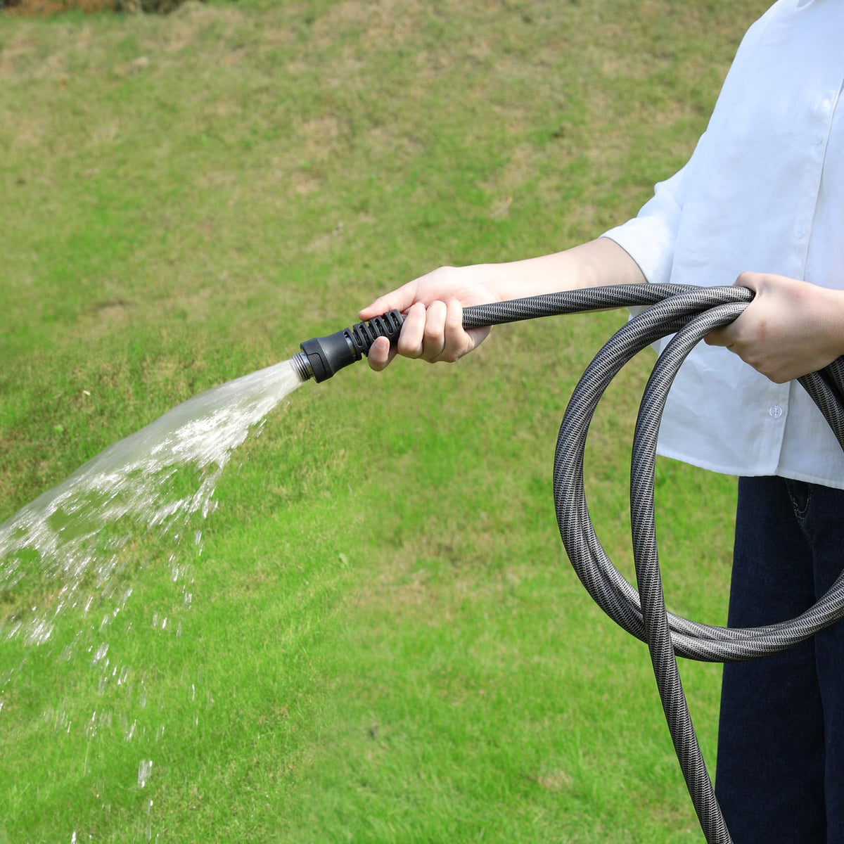 YESTAR portable storage-friendly hose suitable for year-round tasks
