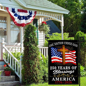 Yesuavt outdoor yard flag designed for long-term use in varying weather conditions.