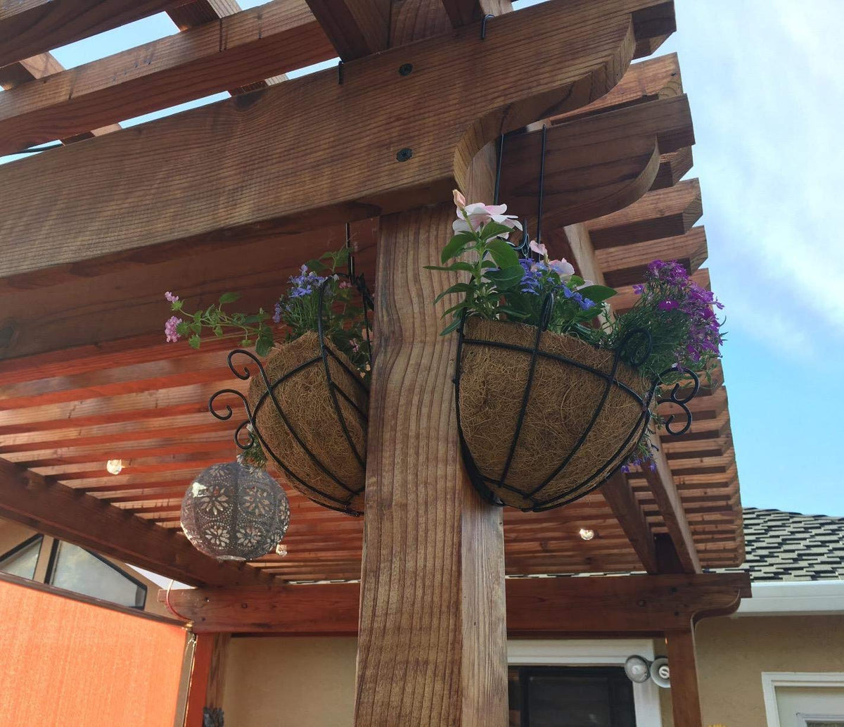 YGbridge balcony planter set on railing ideal for flowers and herbs.