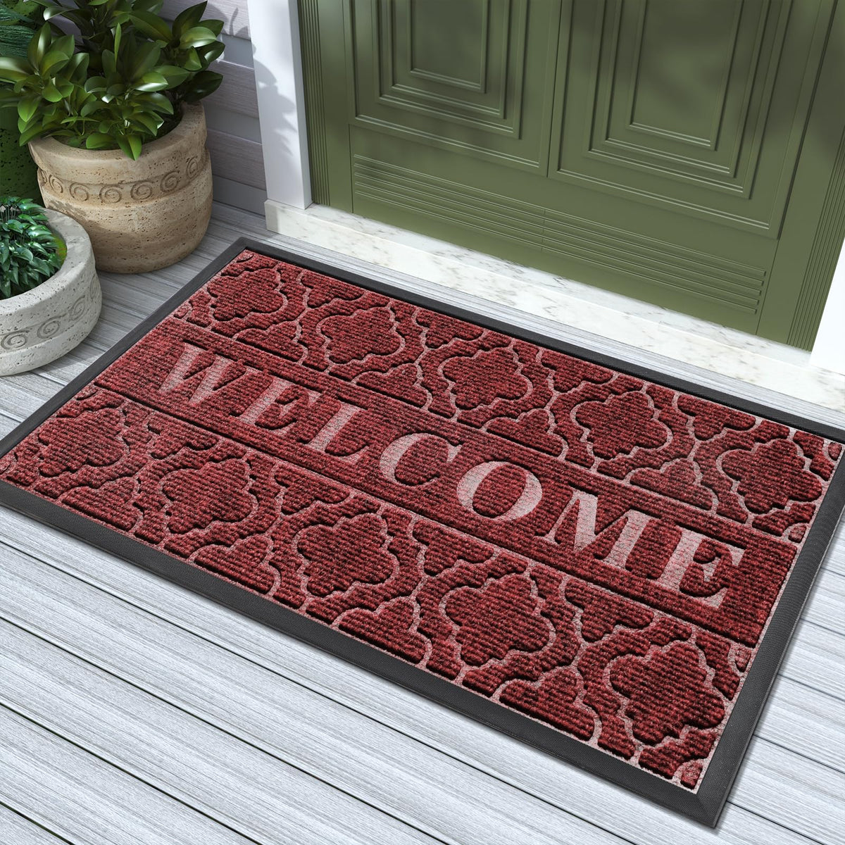 Outdoor-use mat in bright red adds festive curb appeal