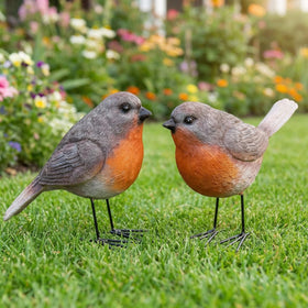YINGHOYEDO miniature robin scene figures in a decorative setup.